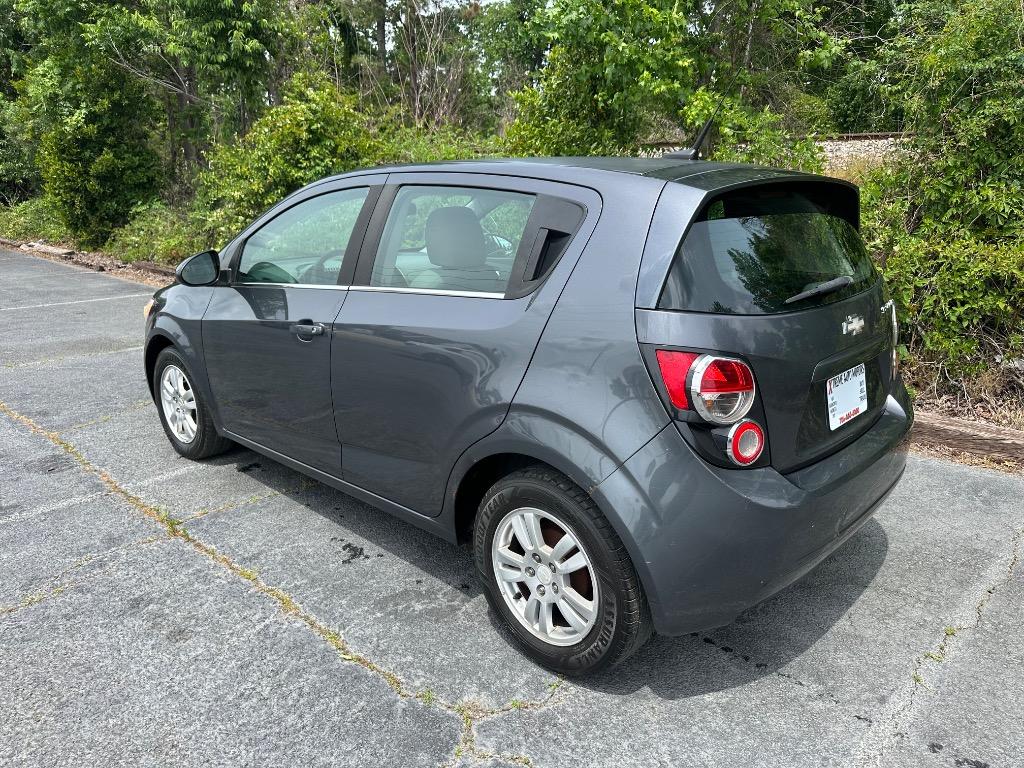 2013 Chevrolet Sonic LT - Photo 6