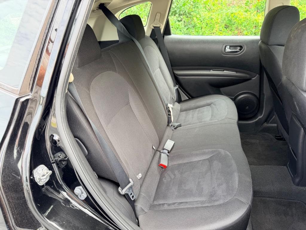 2015 Nissan Rogue Select S - Photo 24