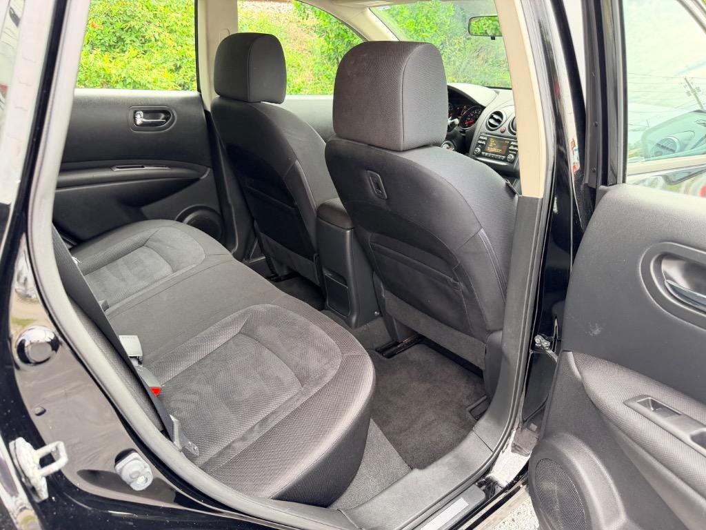 2015 Nissan Rogue Select S - Photo 25