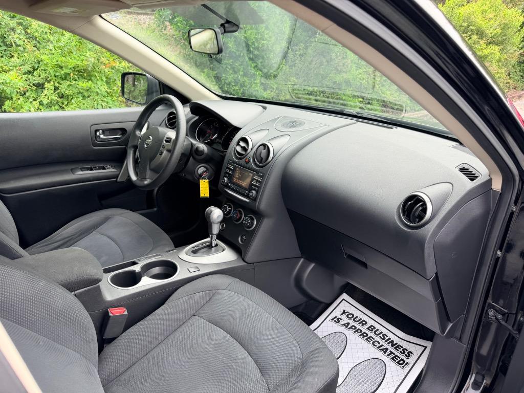 2015 Nissan Rogue Select S - Photo 29